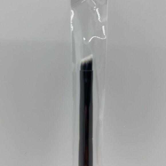 NWT Firma Beauty Angled Liner Brush #206 - Picture 5 of 5